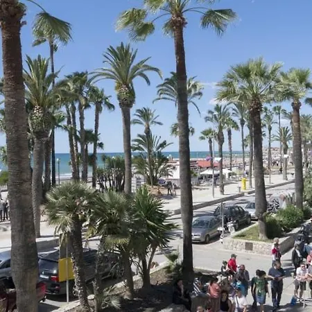 Apartment Seafront Refugio Batllo Sitges