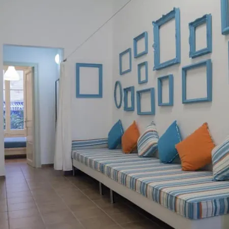 Seafront Refugio Batllo Apartment Sitges