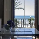 Seafront Batllo Apartment
